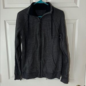 Lululemon Athletica Huddle & Hustle Charcoal Gray Full Zip-Up Jacket,‎ Sz 8
